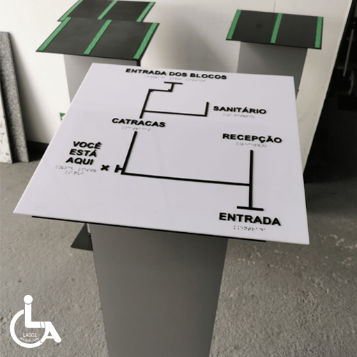 Mapa tátil para deficientes visuais no Belo Horizonte