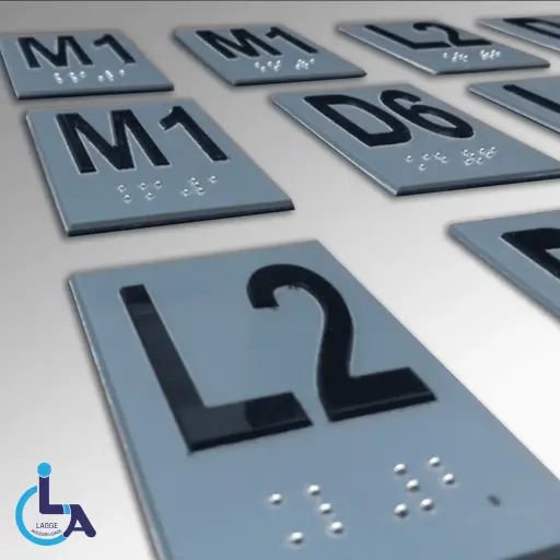 Placa Tátil Braille para corrimão em Vitória