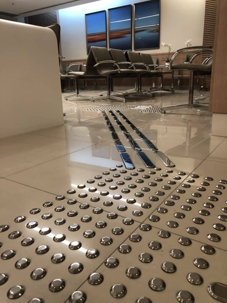 Elemento tátil inox