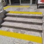 Piso Tátil: qual material escolher?